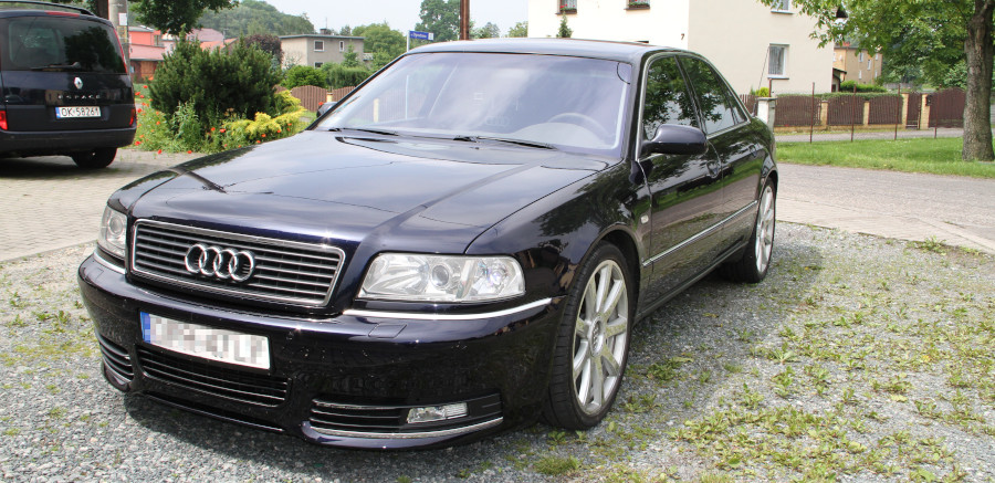 Audi S8